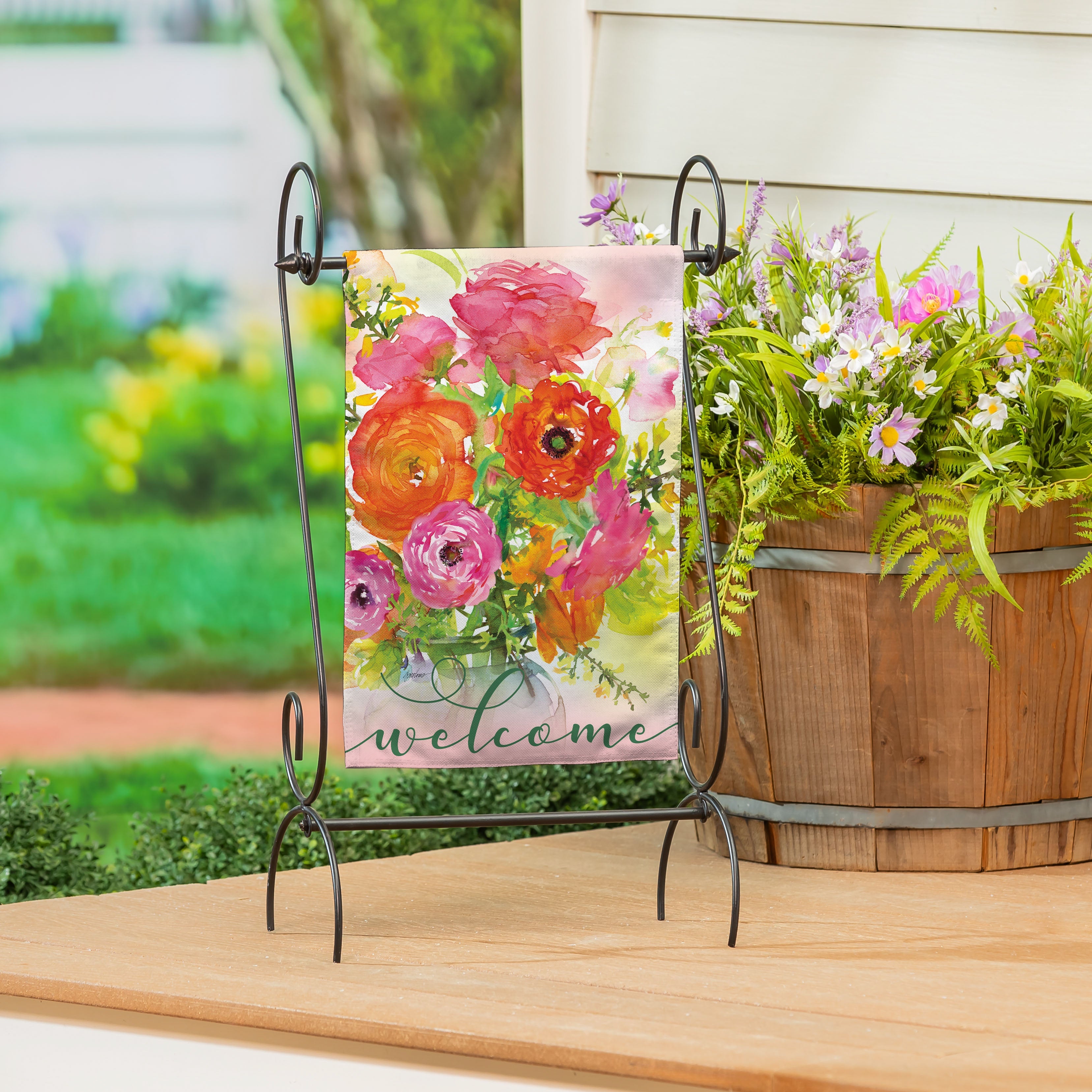 Ronunculus Welcome Burlap Garden Flag
