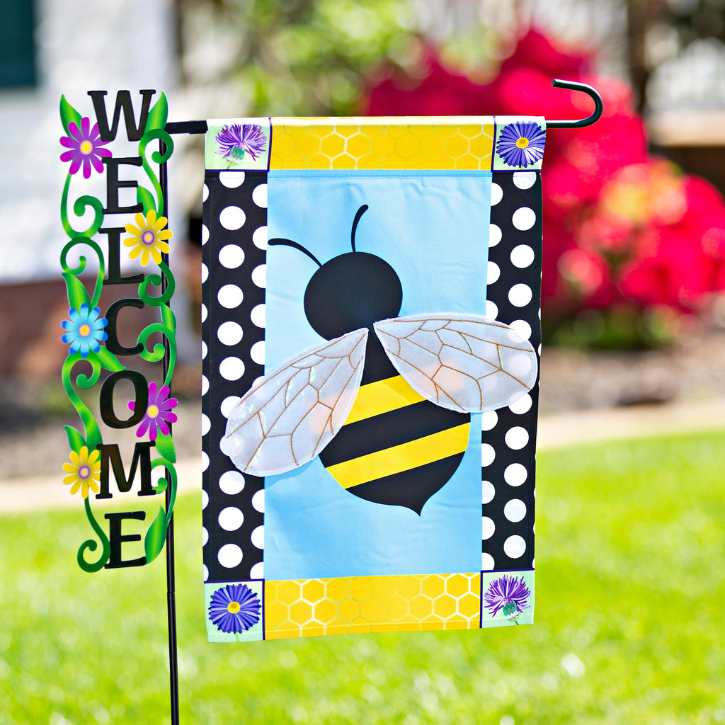 Bee with a Border Garden Applique Flag