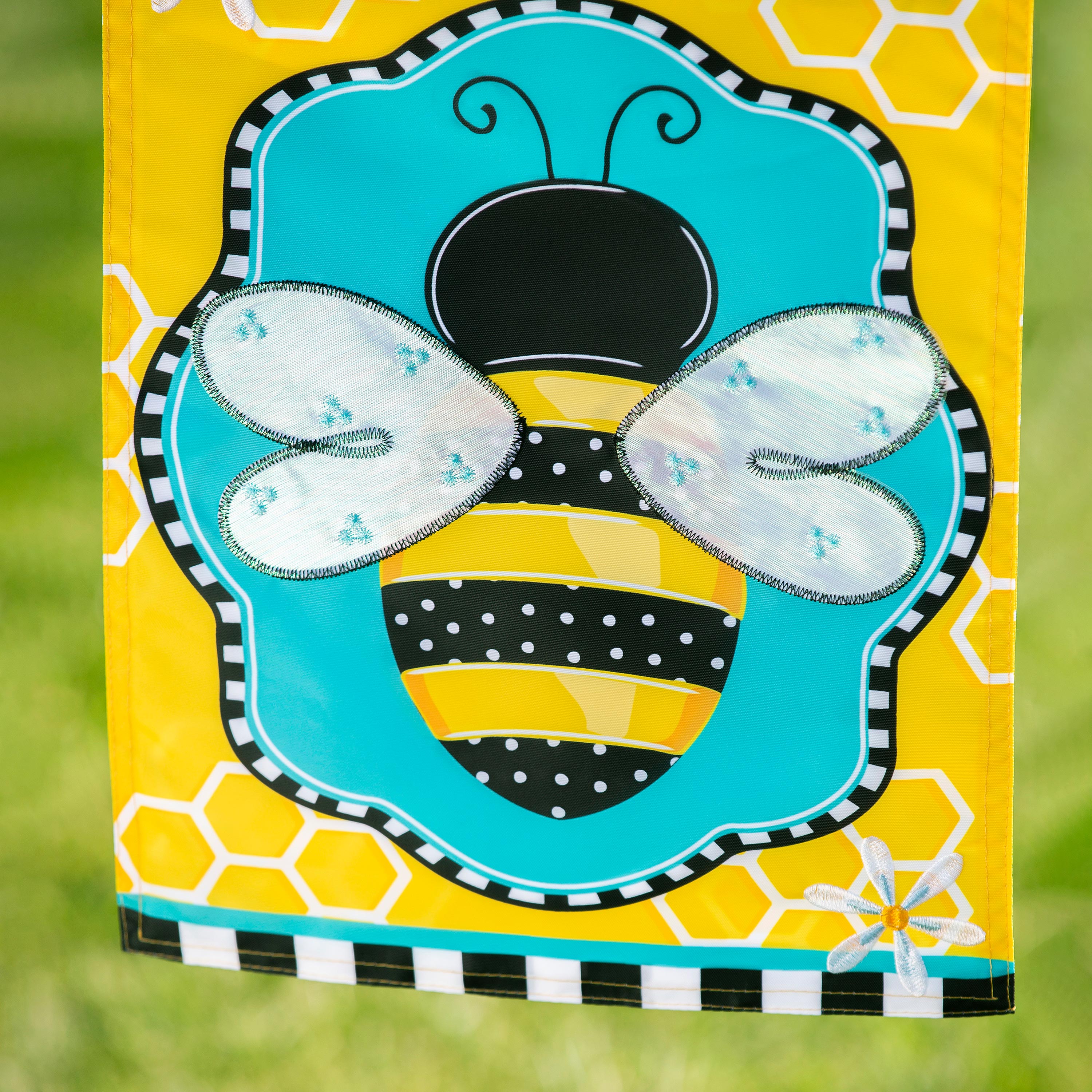 Buzzing Bee Welcome Garden Applique Flag