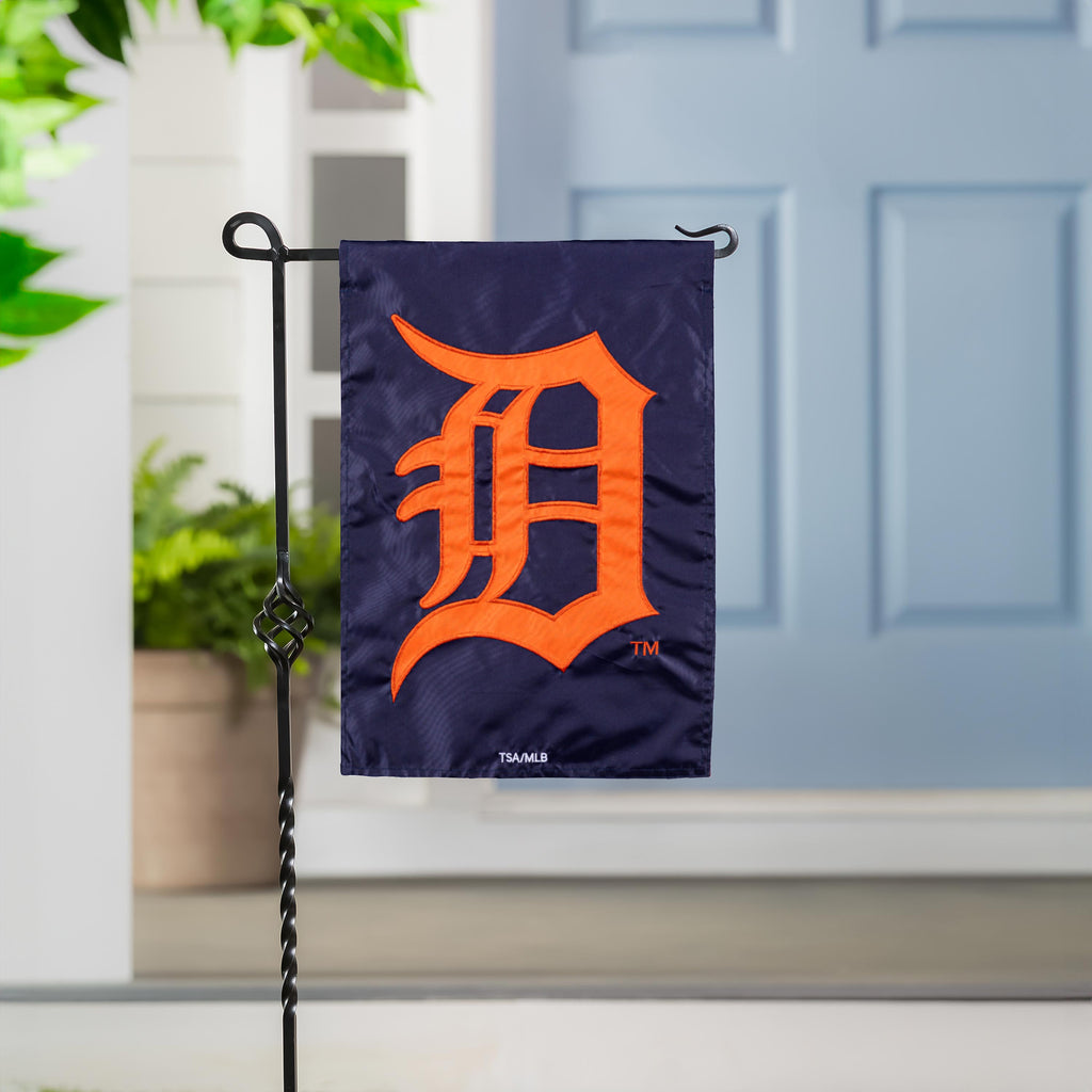 Detroit Tigers Appliqué Garden Flag