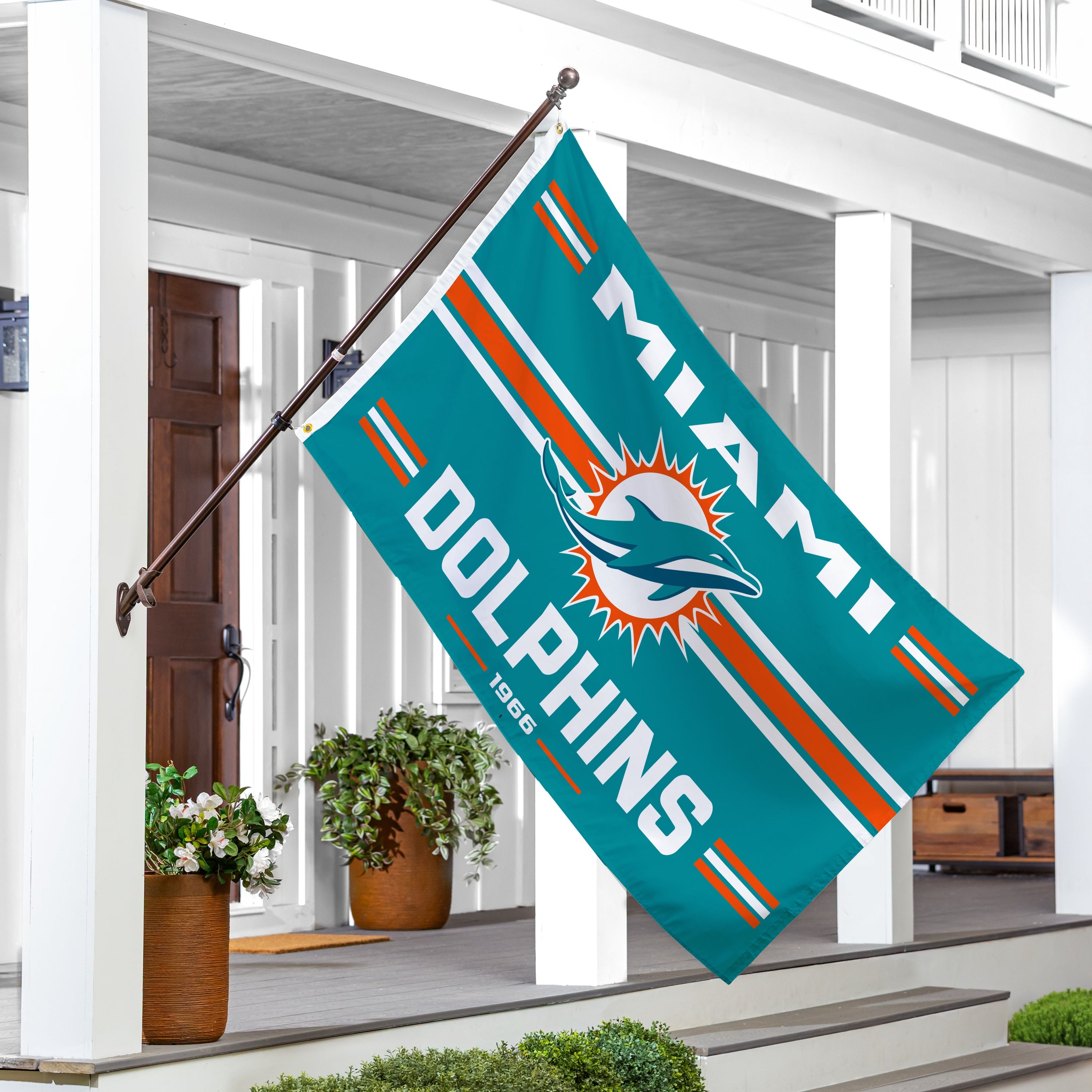 Miami Dolphins Single Sided Flag with 2 Grommets, 3'x5'