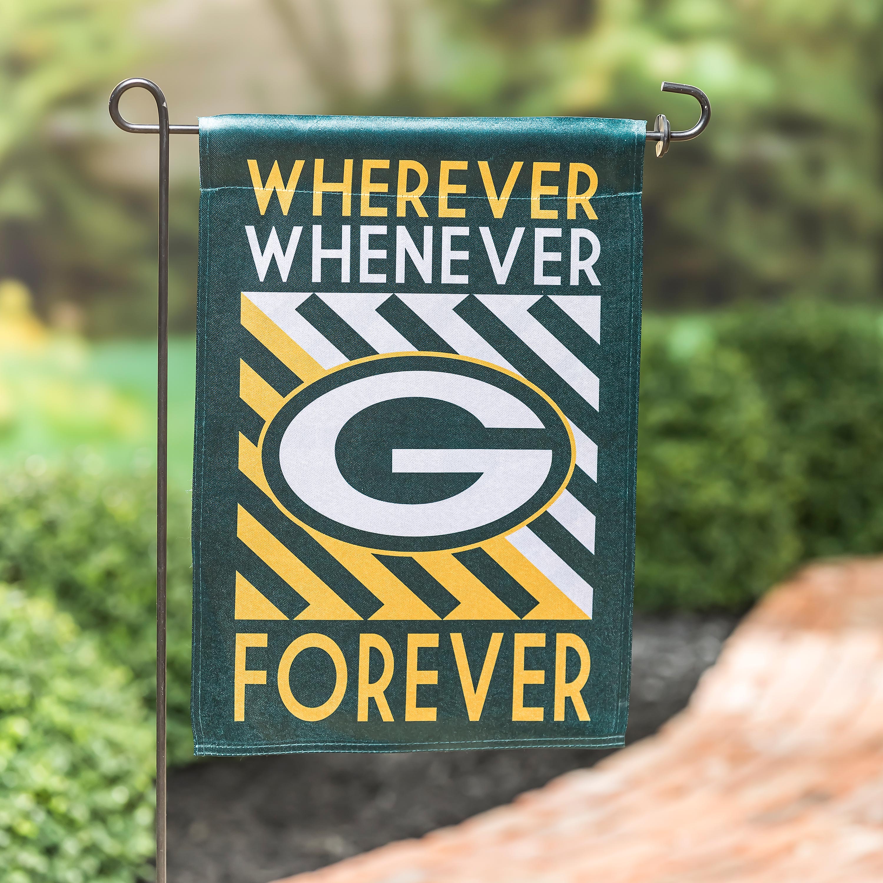 Green Bay Packers WWF Fan Garden Flag