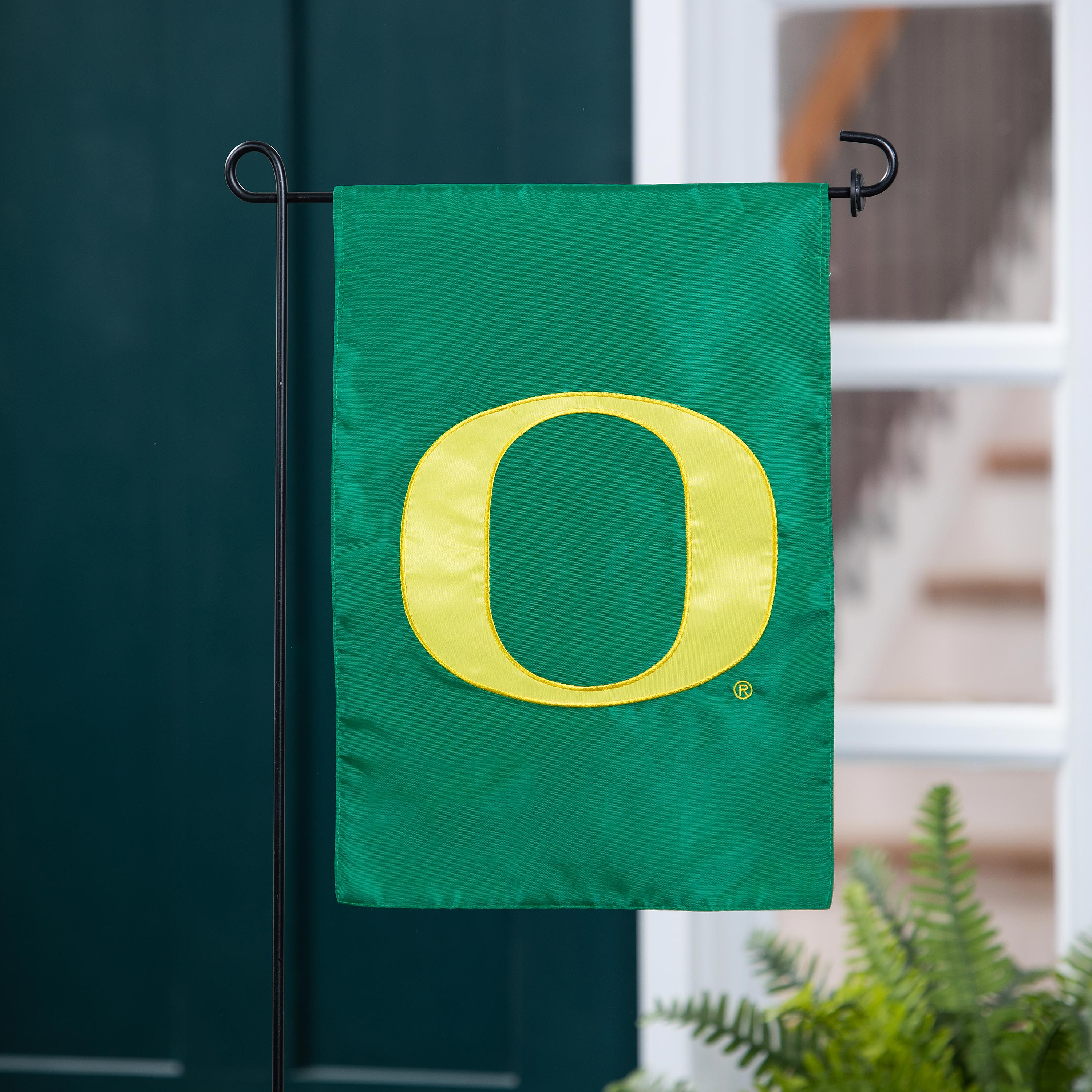 University of Oregon Applique Garden Flag