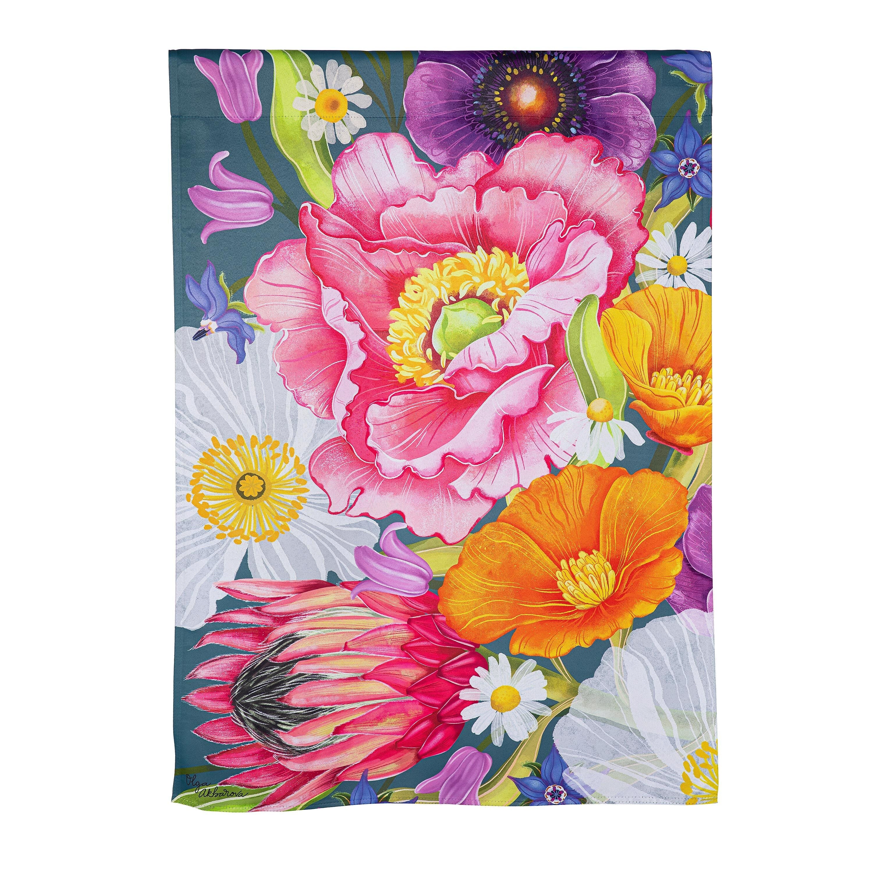 Bold Flowers Suede House Flag