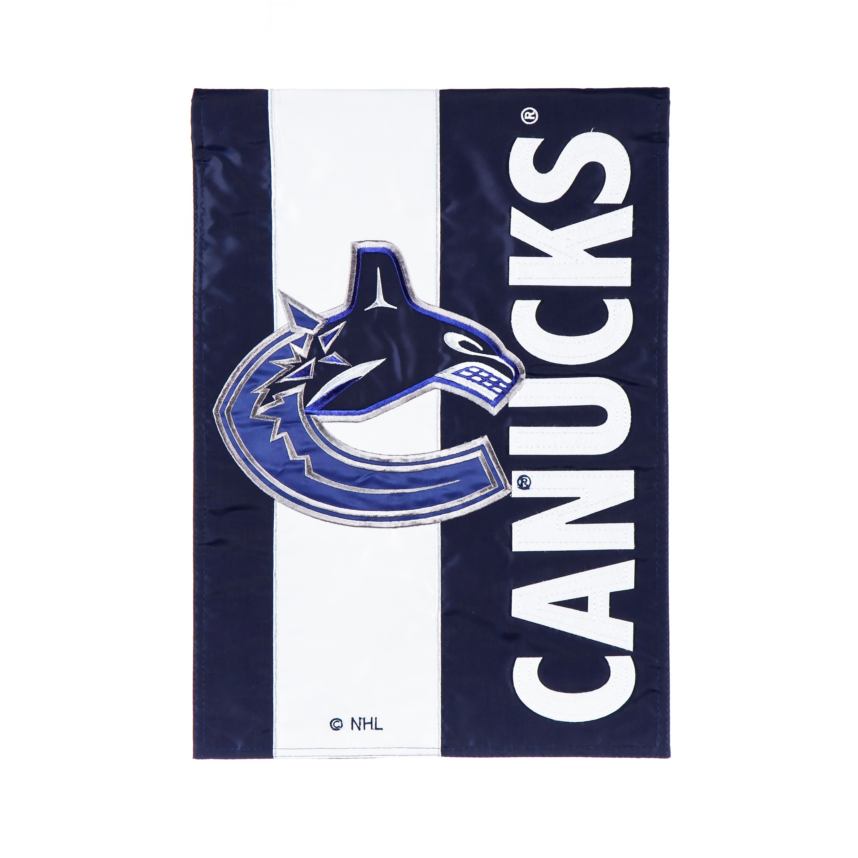 Montreal Canadiens Embellished Garden Flag