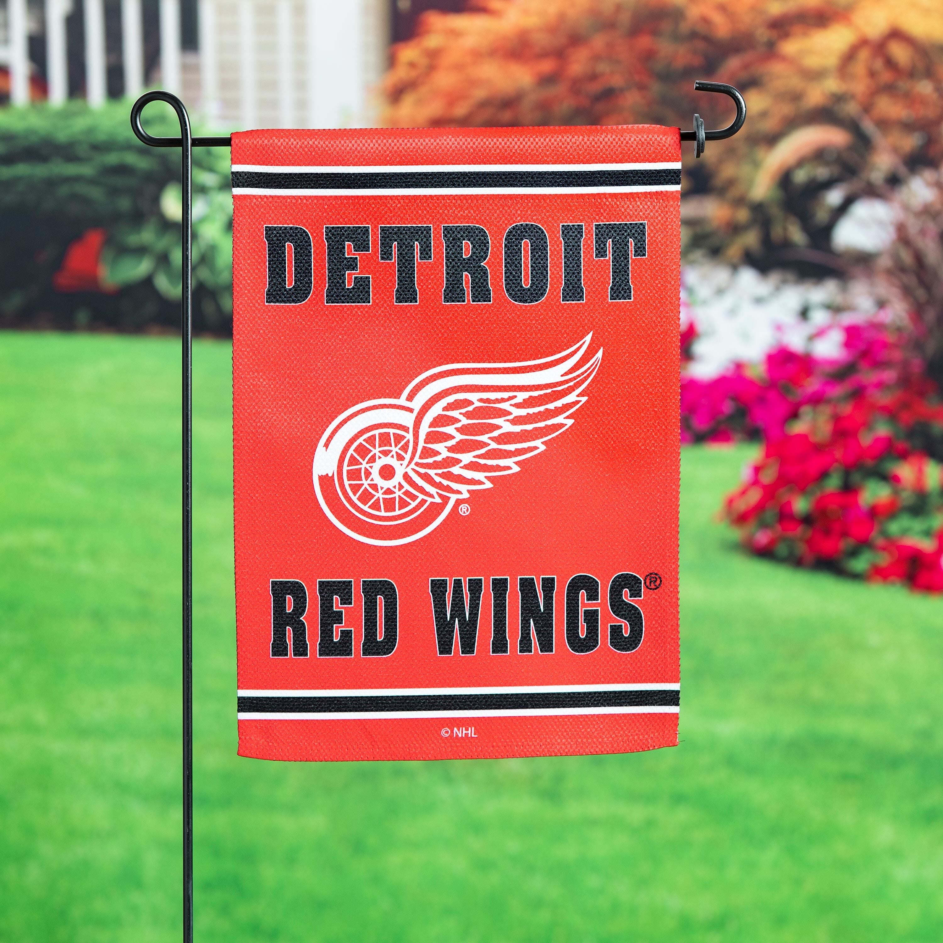 Detroit Red Wings Embossed Suede Garden Flag