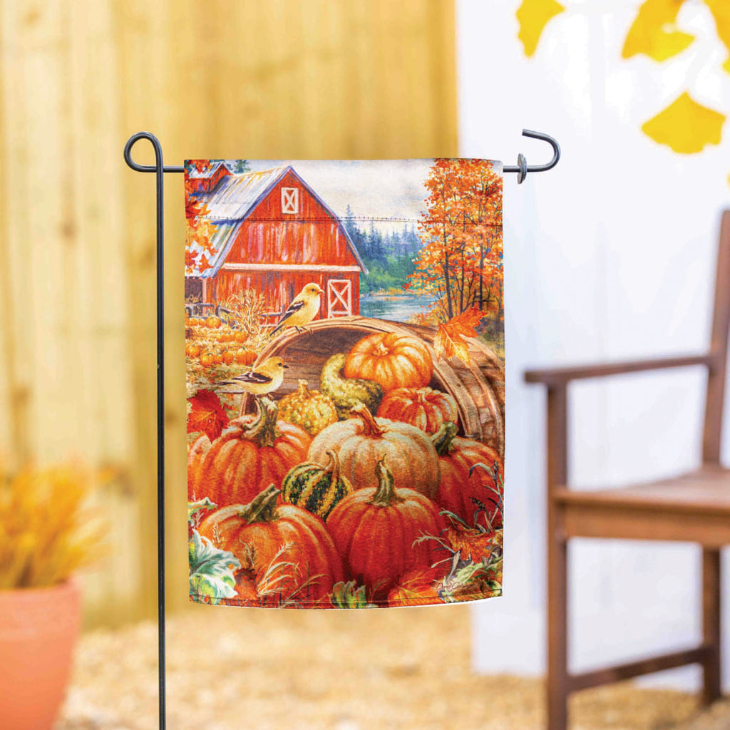 Red Barn Lustre Garden Flag