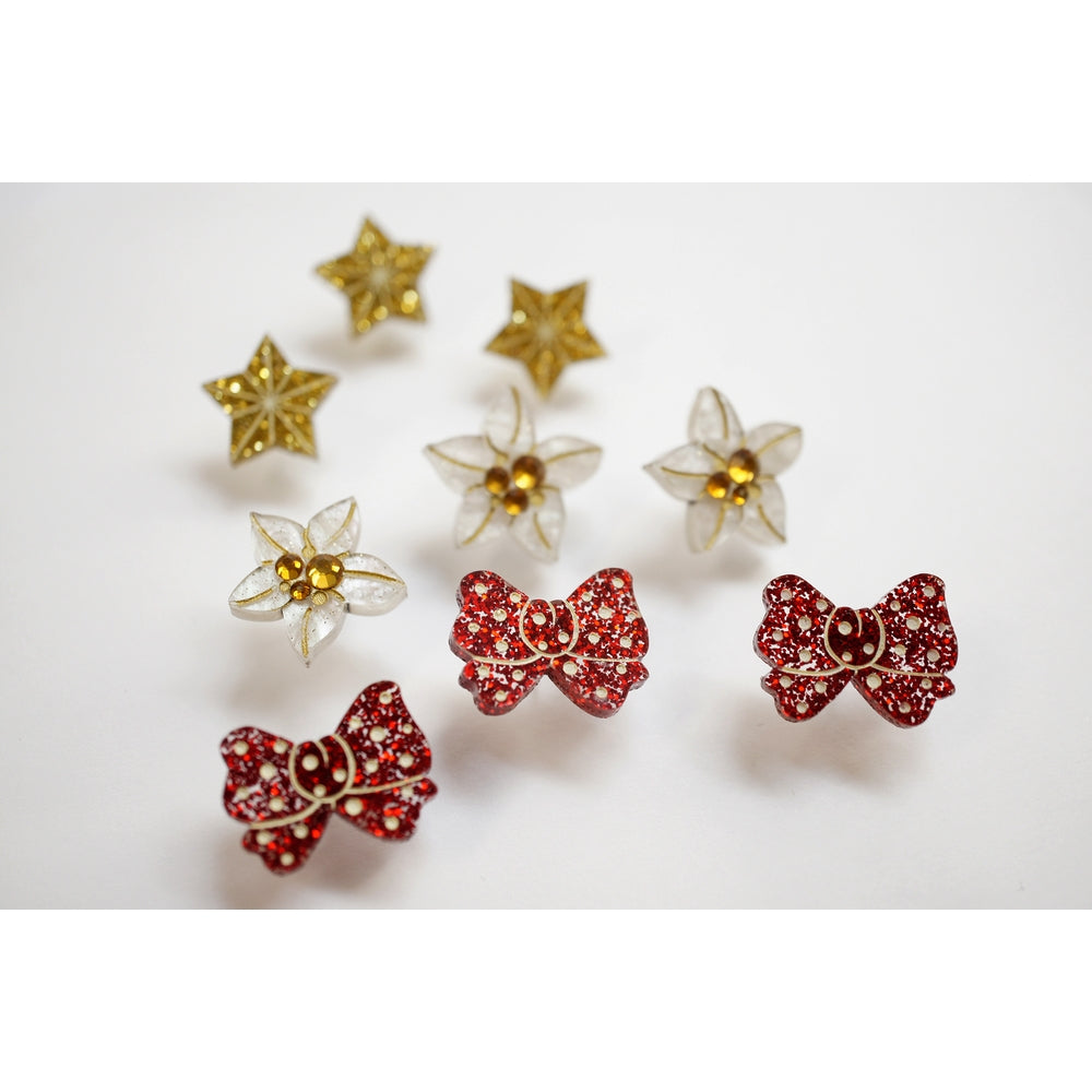 Christmas-Themed Brunette Hair Brooch with Earring Set by Laliblue – Retro Kitschy Statement Brooch for Collectors