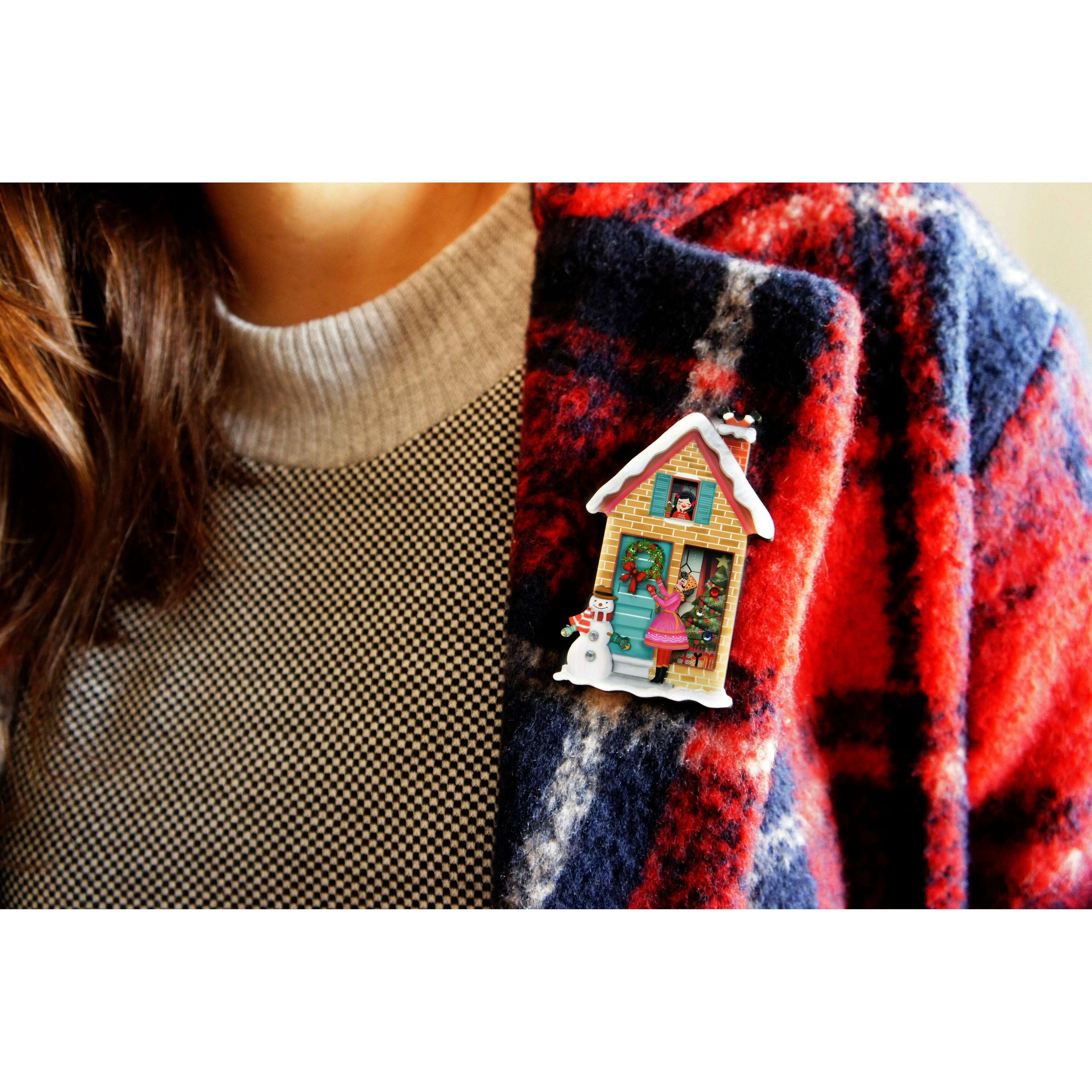 Christmas House Brooch by Laliblue