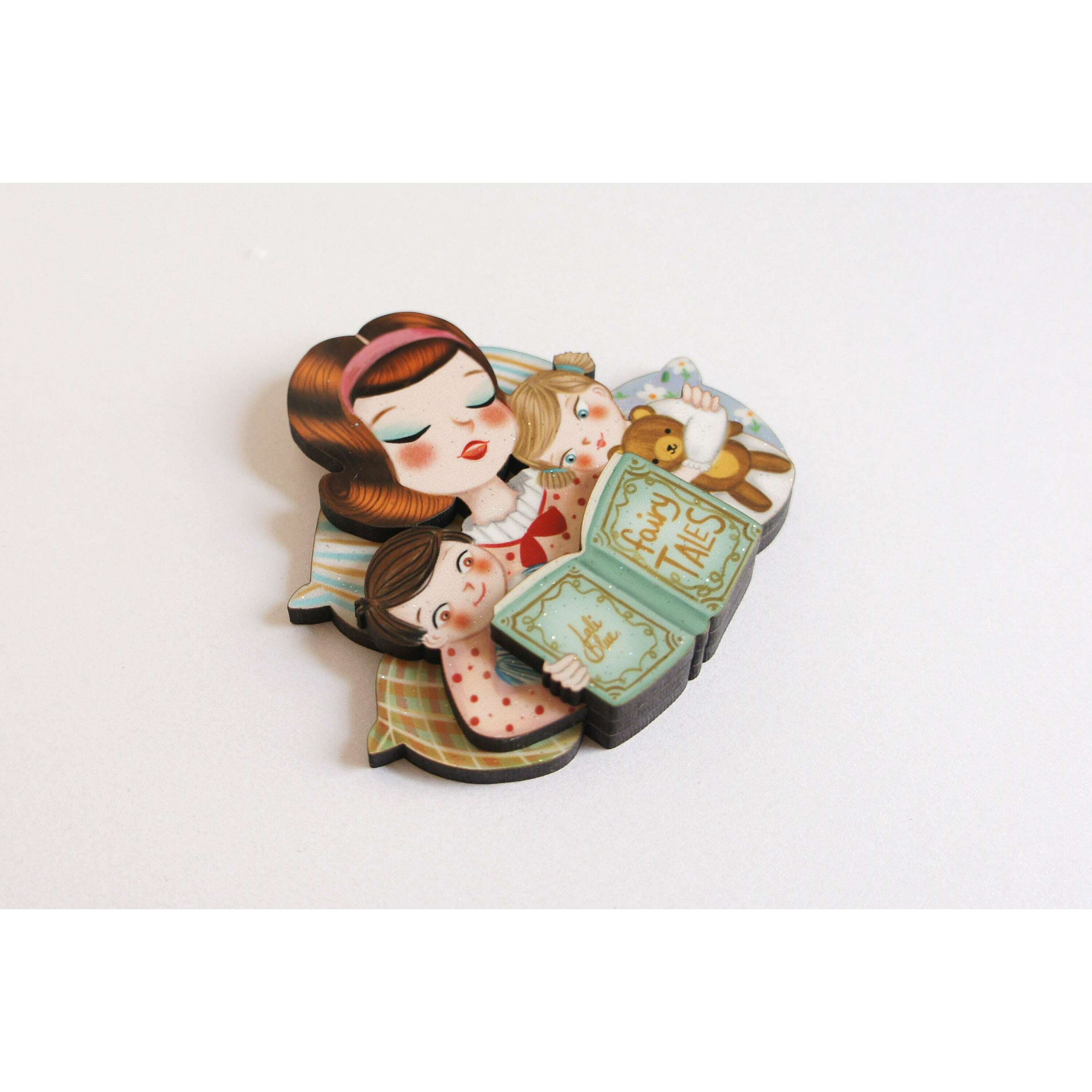 Mother's Day brooch by Laliblue