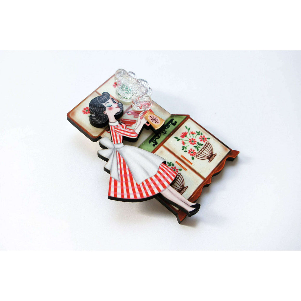 Tea Pin Up Brooch by Laliblue