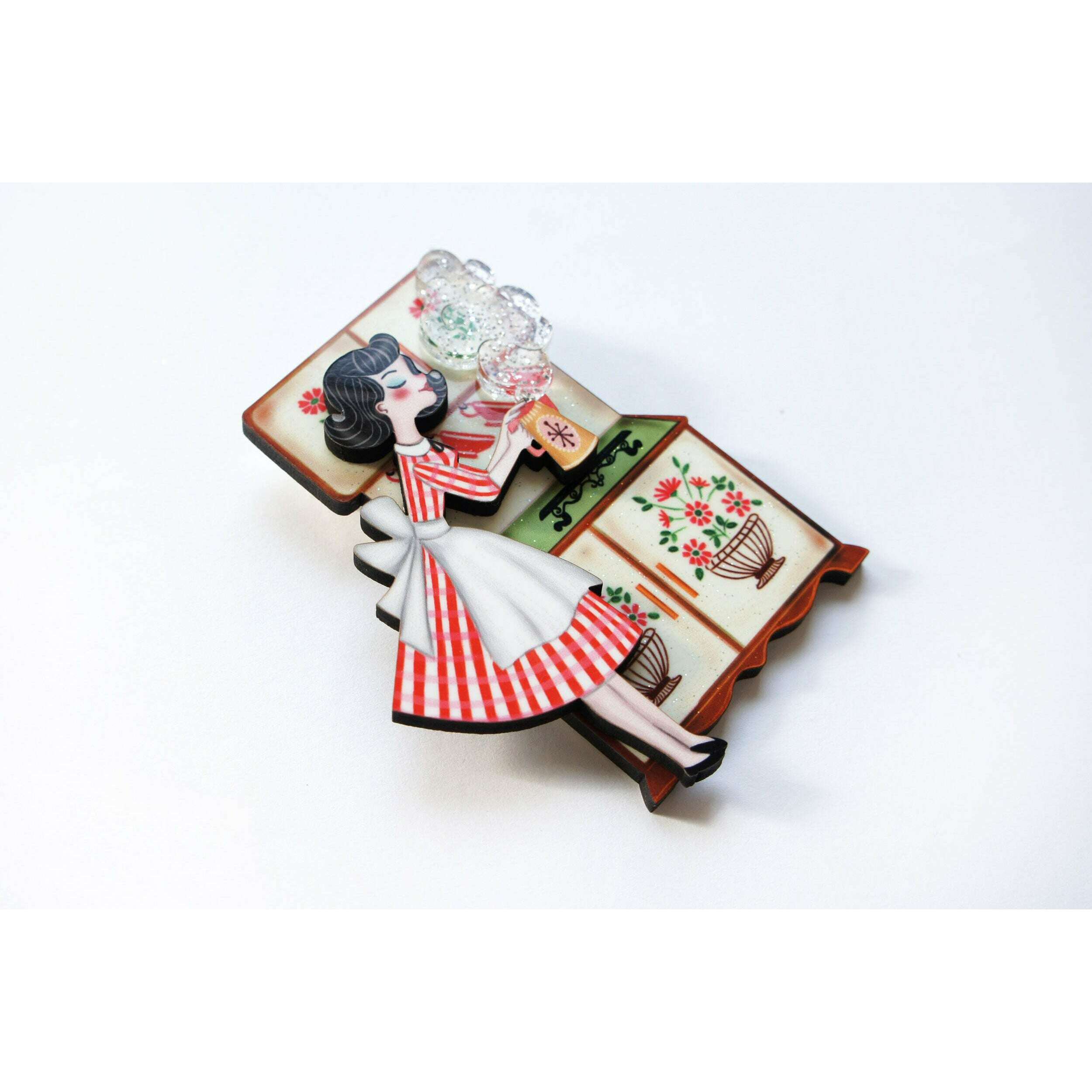 Tea Pin Up Brooch by Laliblue
