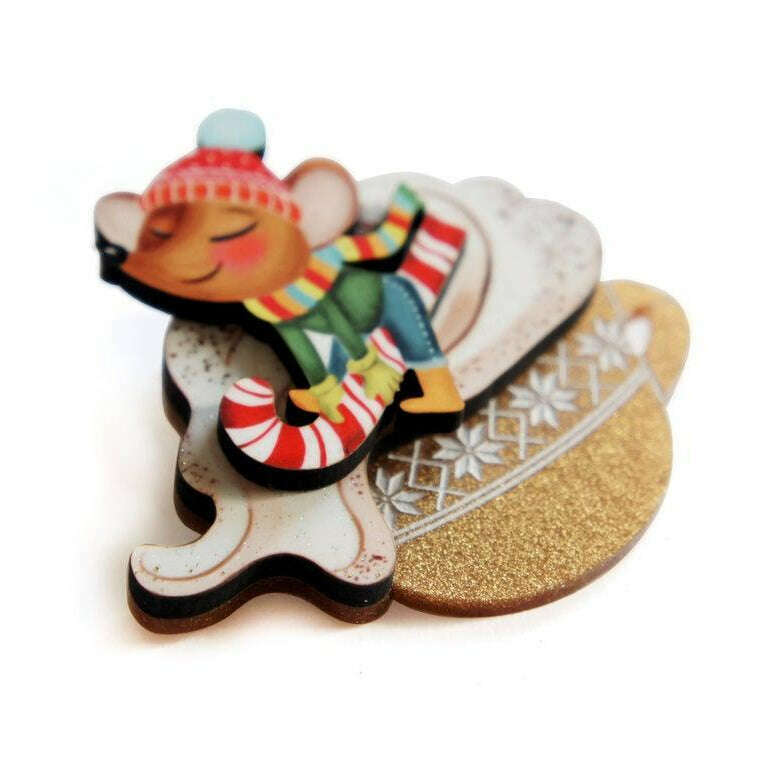 Little Mouse on Cappuccino Cream Brooch by Laliblue