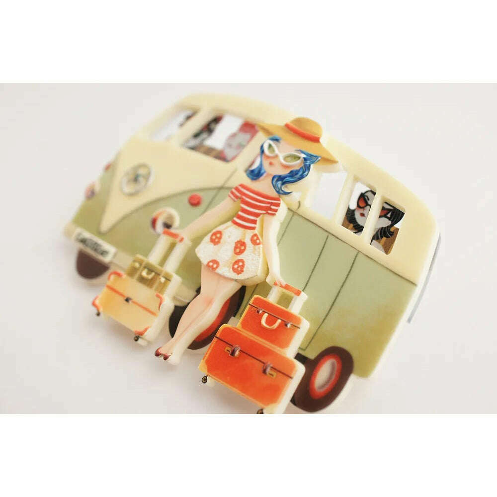 Vintage Van Brooch by Laliblue